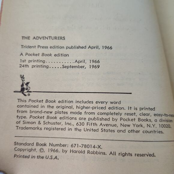 The Adventurers by Harold Robbins 1969 Pocket Books Paperback 24th Printing VTG - Picture 4 of 14